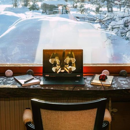Poppelstrand Nuuksio, Pet Friendly Guest Apartment ภายนอก รูปภาพ