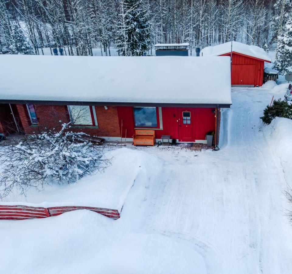 Poppelstrand Nuuksio, Pet Friendly Guest Apartment ภายนอก รูปภาพ